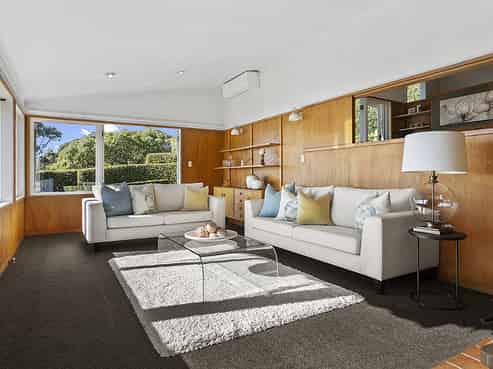 47 Churchill Road, Murrays Bay