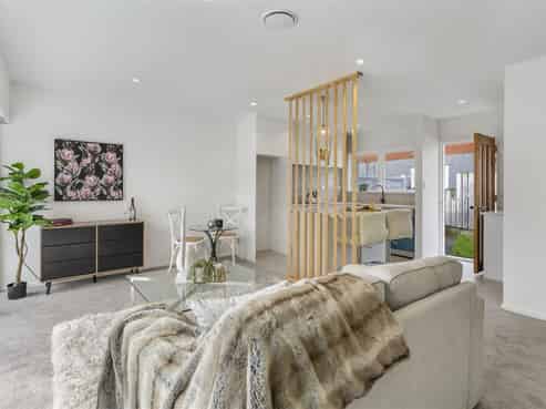 2/42 Juliet Avenue, Howick