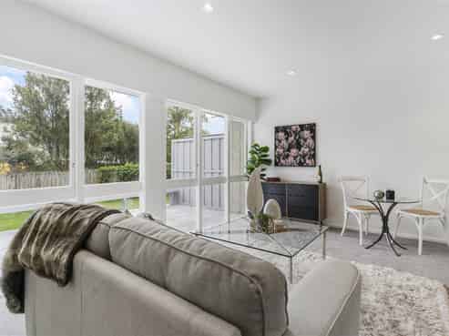 2/42 Juliet Avenue, Howick