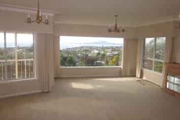 115 Sunrise Avenue, Murrays Bay