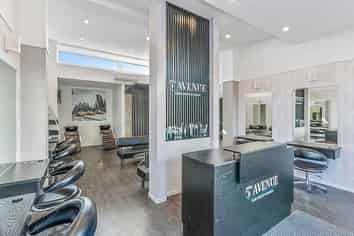 Brighton Village Hair Dressing Opportunity 