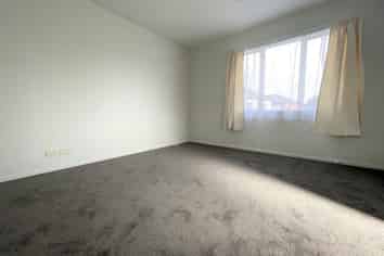 24E Roslyn Road, Mount Wellington