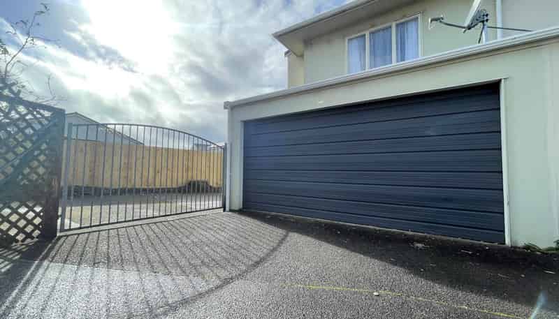 24E Roslyn Road, Mount Wellington