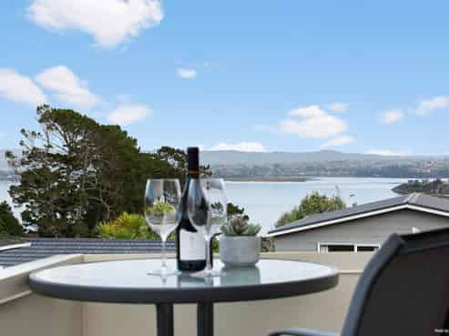 3A Sispara Place, Beach Haven