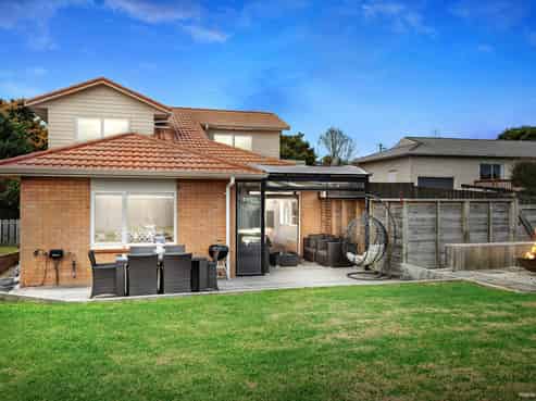 3A Sispara Place, Beach Haven