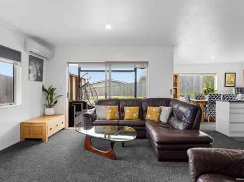 3A Sispara Place, Beach Haven