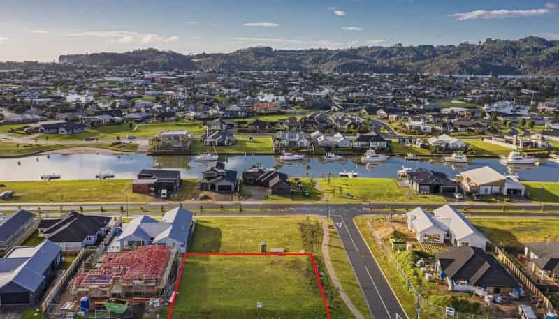 21 Onerere Drive, Whitianga