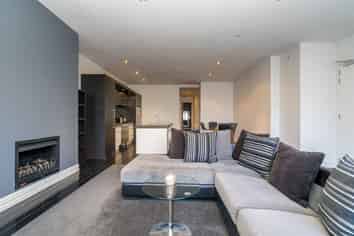 2/49 Bond Street, Dunedin Central