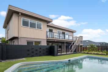 8 Melissa Place, Farm Cove