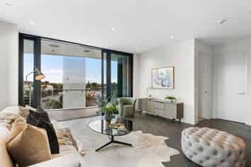 203/223B Green Lane West, Epsom