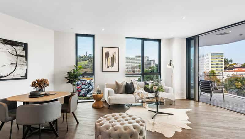 203/223B Green Lane West, Epsom