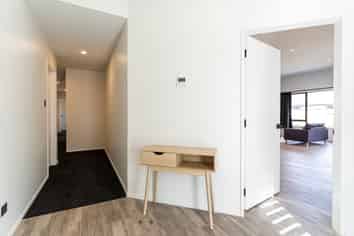 12 Balrickard Way, Milson