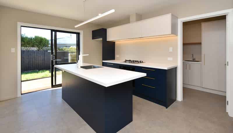 327 Breezes Road, Aranui