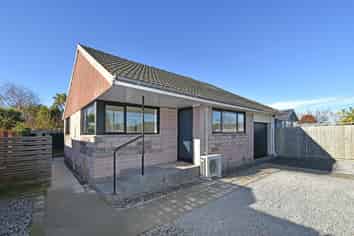 327 Breezes Road, Aranui