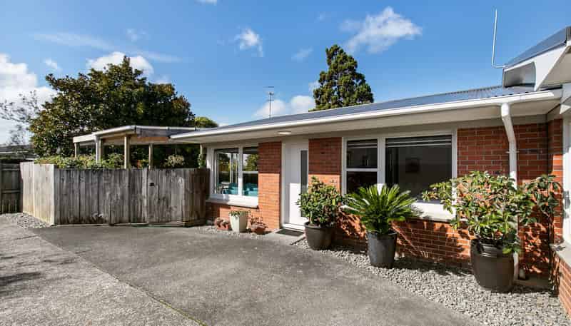 1/49 Felton Mathew Avenue, Saint Johns