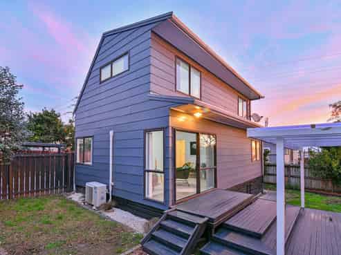 2/19 Ferguson Street, Mangere East