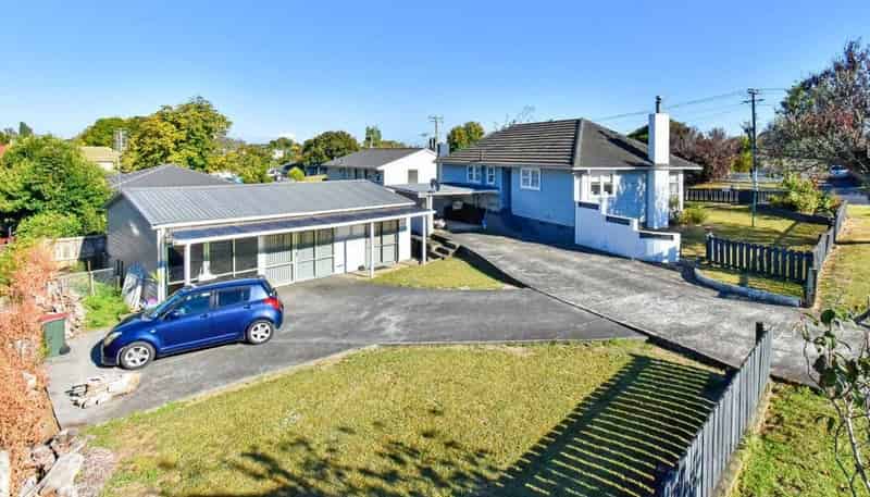 49 Buller Crescent, Manurewa