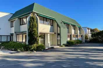 1261 sqm Distribution Centre - High Stud