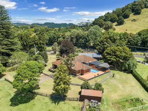 571 Ngunguru Road, Glenbervie