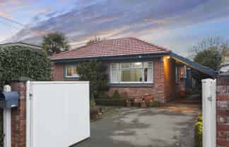 30 Jennifer Street, Bryndwr