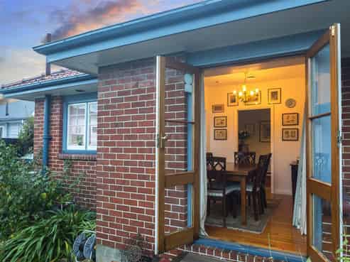 30 Jennifer Street, Bryndwr