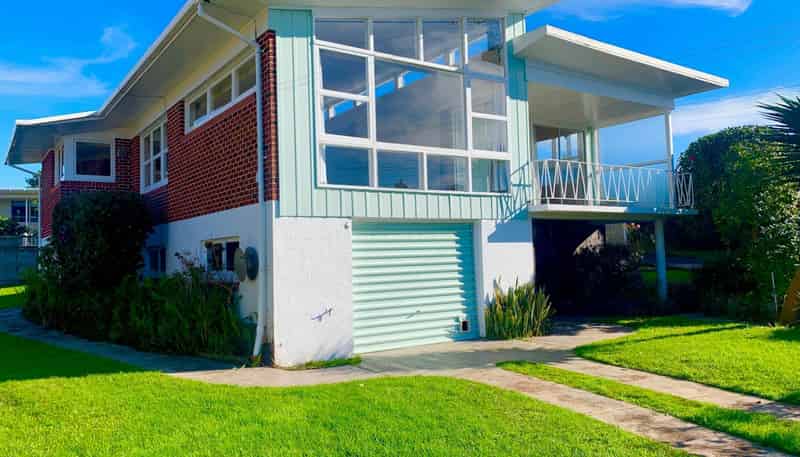 6 Adrienne Place, Onehunga