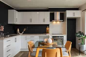 69M Woodward Road, Mount Albert