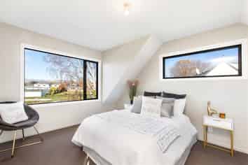 20 Coles Place, Saint Albans