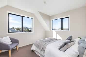 20 Coles Place, Saint Albans