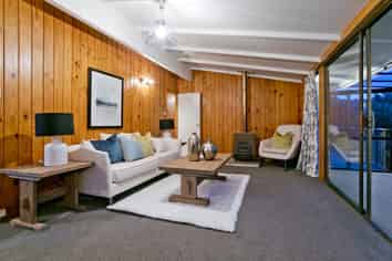 69 Peach Road, Glenfield