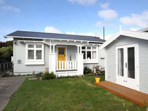 305 Riverslea Road North, Parkvale