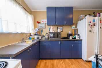 34 Baker Street, Caversham