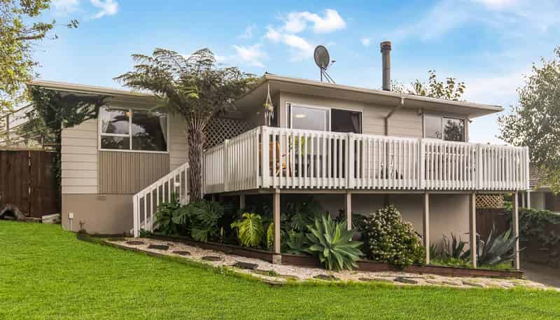 10 Cantina Avenue, Glenfield