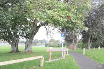 8A Onepu Lane, Manly