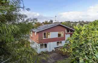 44 Totaravale Drive, Totara Vale