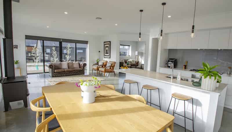 38 Stratford Drive, Pisa Moorings, 