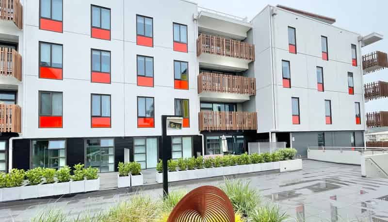 702/22 Library Lane, Albany