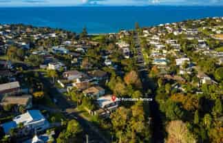 12 Korotaha Terrace, Rothesay Bay