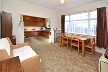 28 Brookside Terrace, Bryndwr