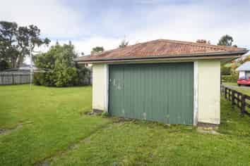 12 Rira Street, Marton