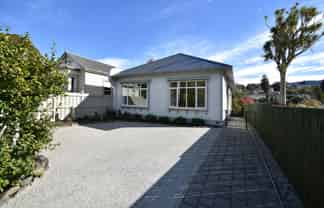 15 Wallace Street, Roslyn