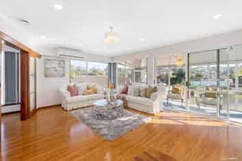 30 Udys Road, Pakuranga