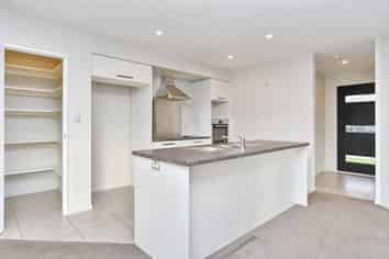 8 Grasmere Close, Rangiora