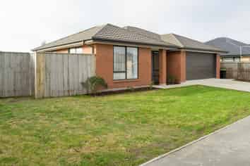 8 Grasmere Close, Rangiora