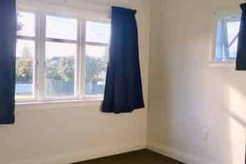 19 Ashton Terrace, Castlecliff