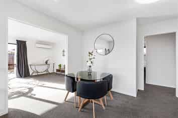 2/71 Shirley Road, Shirley