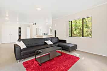 39 Kona Crescent, Henderson