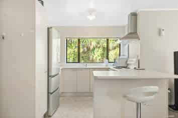 39 Kona Crescent, Henderson