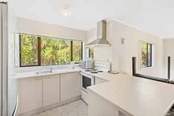 39 Kona Crescent, Henderson