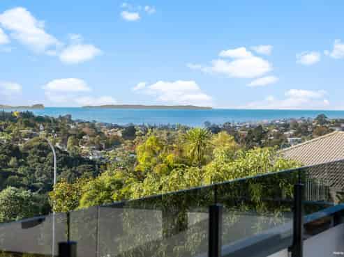 53 Kate Sheppard Avenue, Torbay